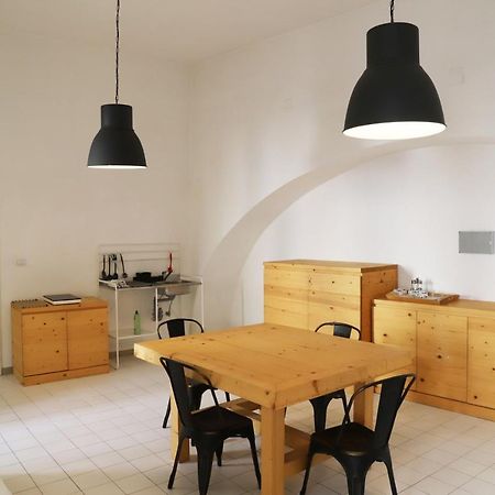Albergue Ave Gratia Plena Salerno Exterior foto