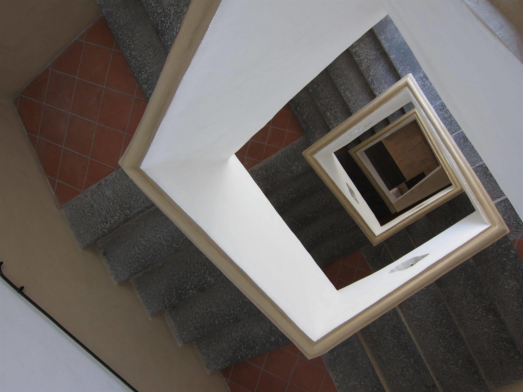 Albergue Ave Gratia Plena Salerno Exterior foto